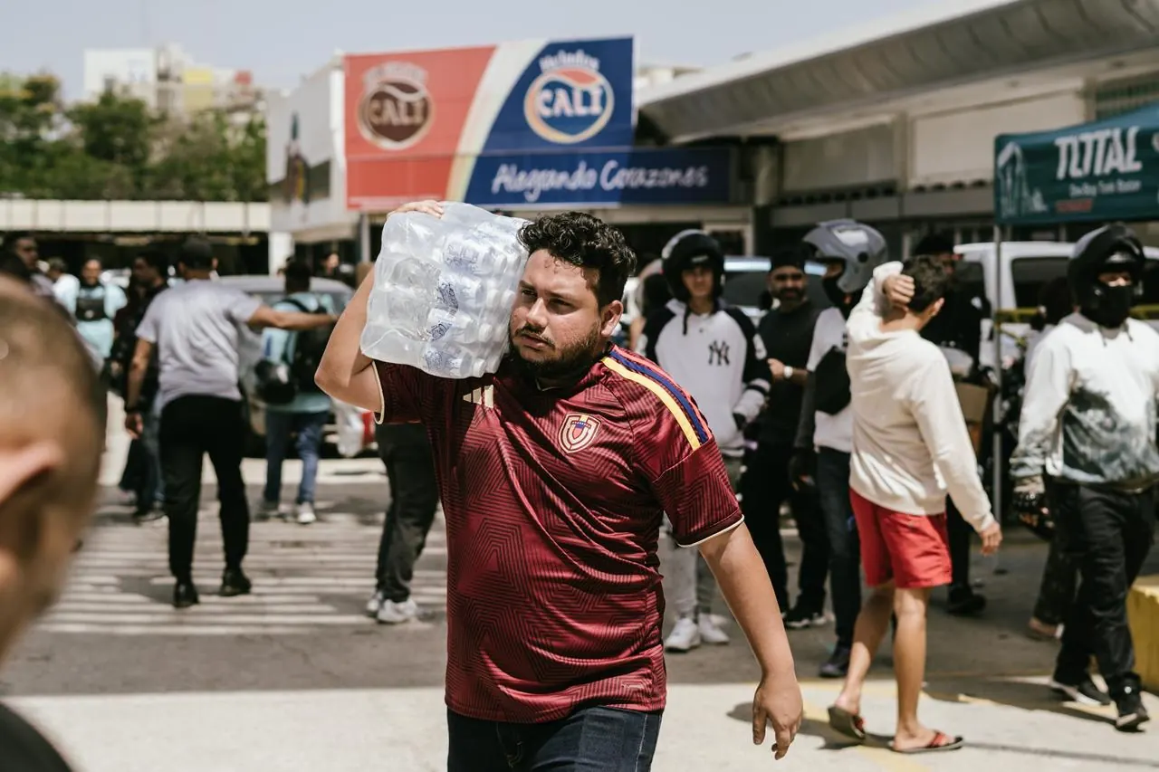 Registro fotográfico de las jornadas solidarias de Voluntarios El Tacón, imagen 6