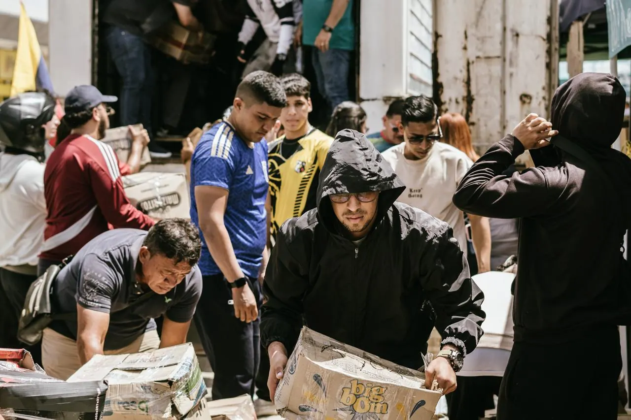 Registro fotográfico de las jornadas solidarias de Voluntarios El Tacón, imagen 10