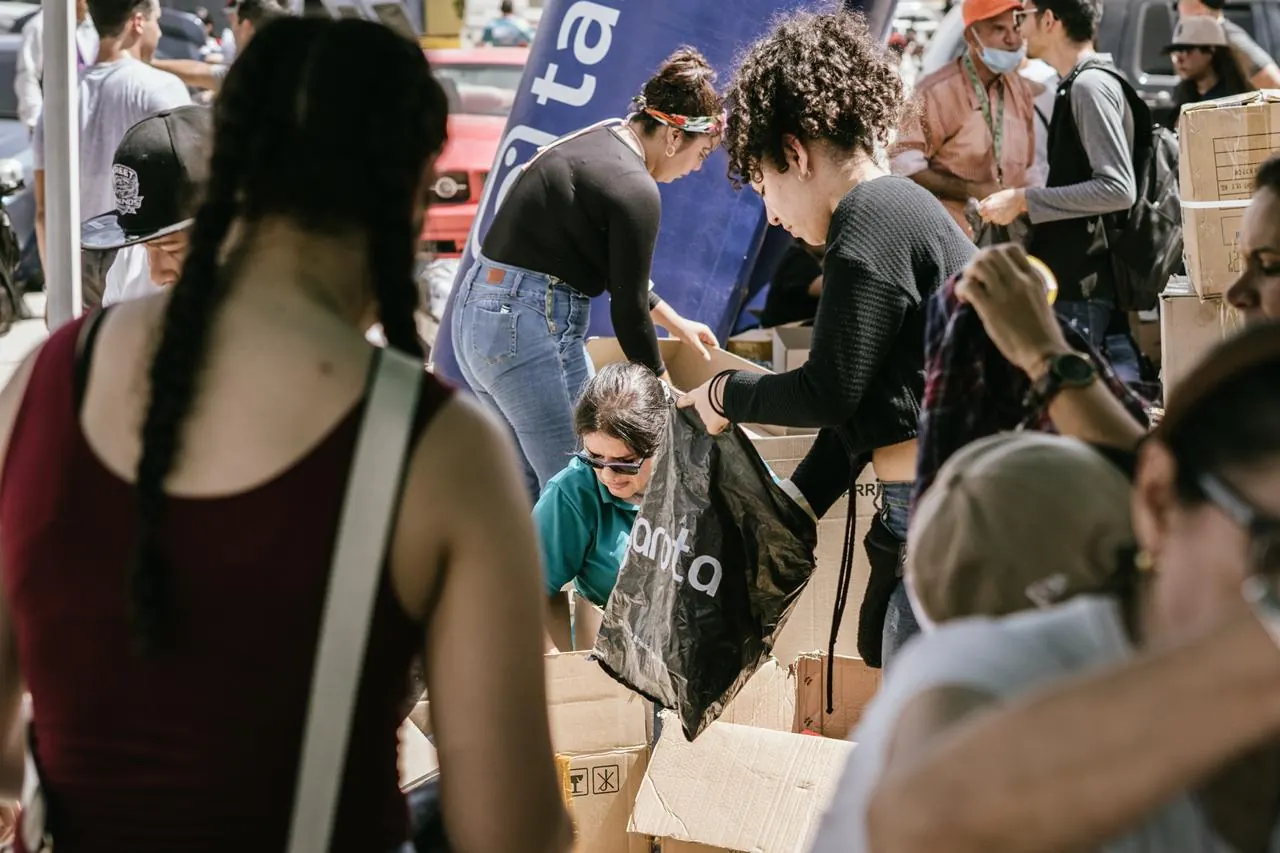 Registro fotográfico de las jornadas solidarias de Voluntarios El Tacón, imagen 49